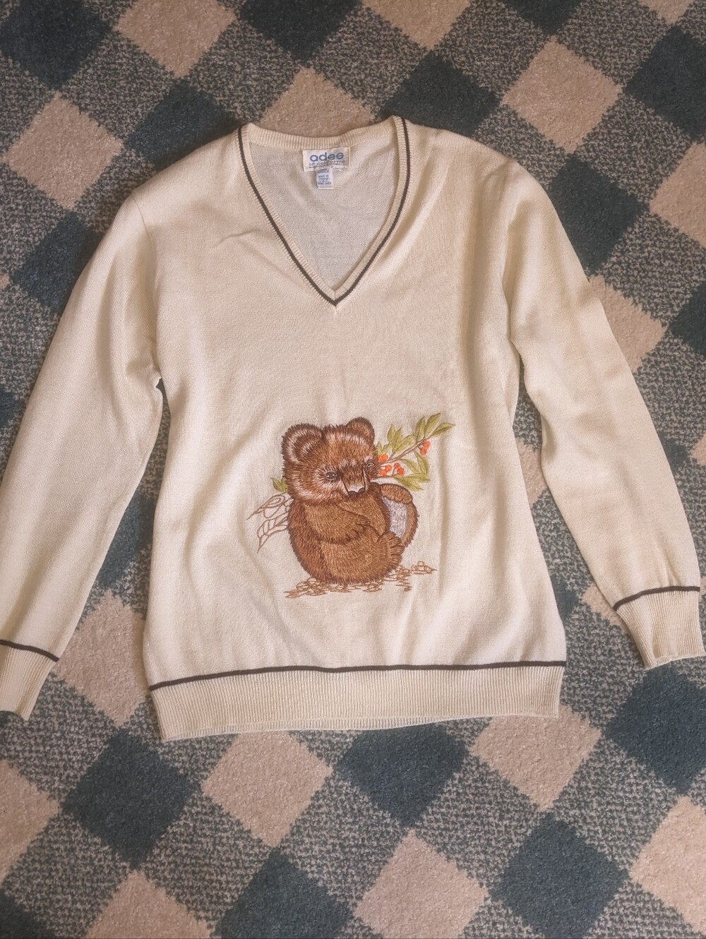 Vintage Adee Of California Novelty Bear Print V Neck Knit Sweater Size M/L